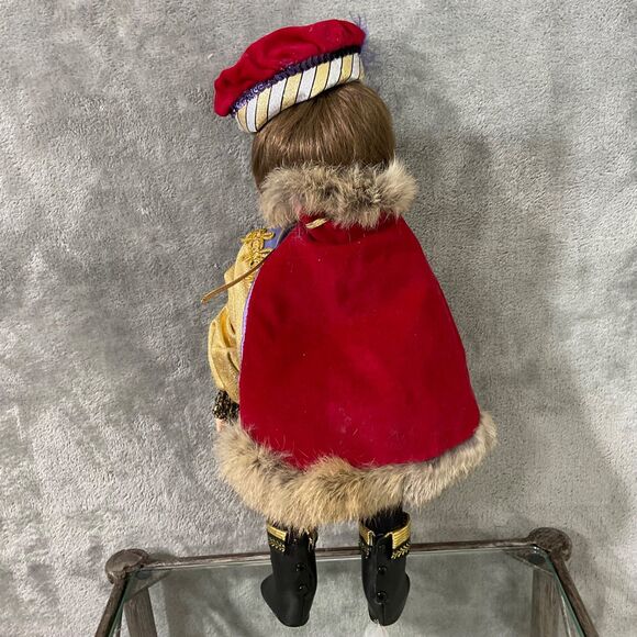 Robin Woods Camelot Series Adult Collector Dolls Lot of 2  NOT A TOY- TLC - Picture 2 of 11